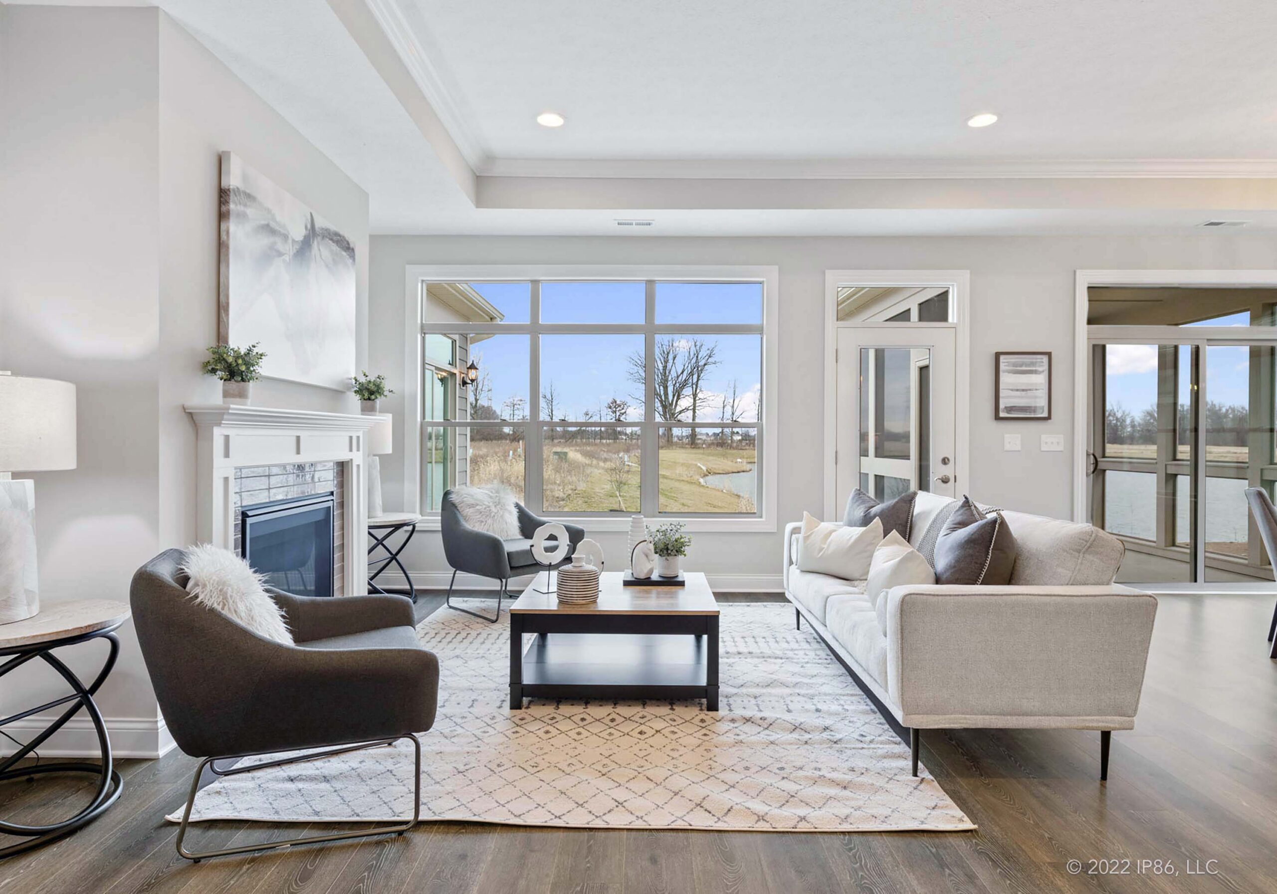 3178 Squier Loop | Living Room